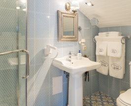 Джуниор сюит с гамаком в Грандъ сова