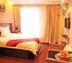 Двухместный номер Superior (двуспальная кровать) в GreenTree Inn Shanghai Hongqiao Airport Hotel