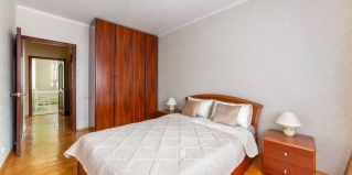 Москва: Апартаменты ApartLux (АпартЛюкс) на улице Большая Спасская 8