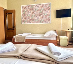 Стандартный четырехместный номер в Каролина