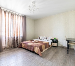 Квартира в Апартаменты на улица Павлюхина, 110Г