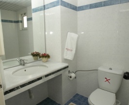 Одноместный номер с балконом в Dedalos Beach Hotel