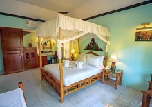 Вилла Standard с красивым видом из окна в Chawengburi Resort