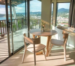 Двухместный люкс Honeymoon двуспальная кровать в Andaman Cannacia Resort & Spa