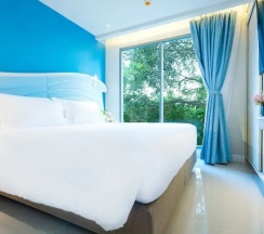 Семейный номер Standard с балконом в Centara Sonrisa Residences & Suites Sriracha