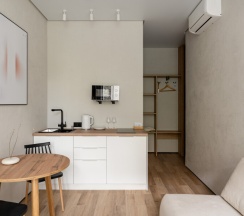 Апартаменты с панорамным окном в Ма