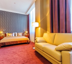 Люкс в Райкин Plaza Hotel