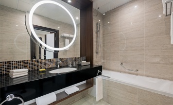 Стандартный номер Делюкс с двумя односпальными кроватями в Krasnodar Marriott Hotel