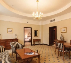 Люкс в Grand Hotel Tien Shan