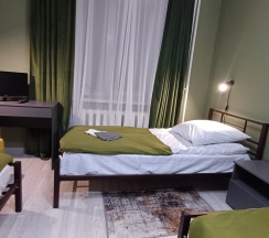Трехместный номер в Город