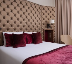 Номер Classic с двуспальной кроватью в Mercure