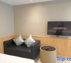 Кровать в общем номере в Отель Grand Alpine