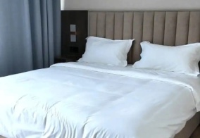 Отель Elegance Hotel Osh в Оше