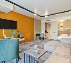 Сити Вип 6 в Ластадие