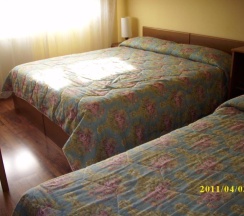 Трёхместный номер Standard в Hotel Riviera
