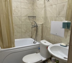 Трёхместный номер Comfort с красивым видом из окна в Кредо