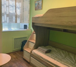 Двухместный на Миллионной, 12 в Геркулес