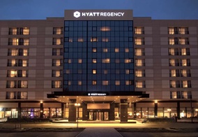 Отель Hyatt Regency Bishkek в Бишкеке