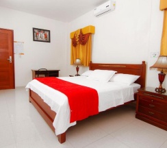 Номер Standard в Hotel Versailles Internacional