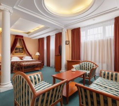 Джуниор сюит в Author Boutique Hotel