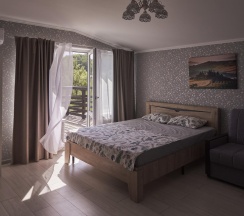 4-местные 1-комнатные апартаменты улучшенные с 1 двуспальной кроватью в Рекаоблака