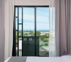 Двухместный номер Grand Deluxe (двуспальная кровать) в Patong Bay Residence