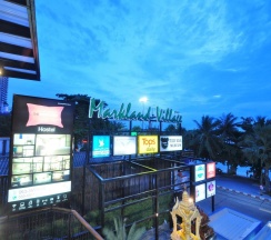 Кровать в общем номере (мужской номер) в The Bedrooms Hostel Pattaya