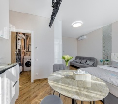 Студия с кухней в Владиаль