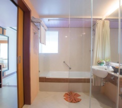 Двухместный номер Executive двуспальная кровать в Asia Cha Am Hotel