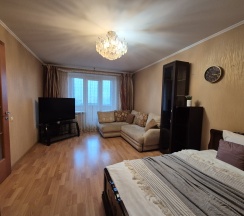 Квартира в Апартаменты на улица Луначарского, 1