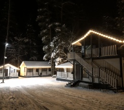 Коттедж двухкомнатный с 2 спальнями в White Village