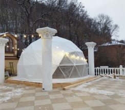 Панорамный номер-купол на террасе в Симфония