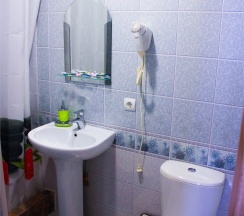 Улучшенный трехместный номер в Sheremet