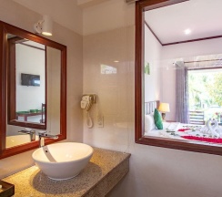 Двухместный номер Deluxe с красивым видом из окна двуспальная кровать в Santa Garden Resort