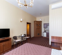 Двухместный Делюкс с одной двуспальной или двумя односпальными кроватями в My Favourite Garden Hotel