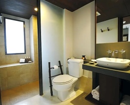 Двухместный номер Deluxe с видом на море (2 отдельные кровати) в Southsea Khaolak Beach Resort