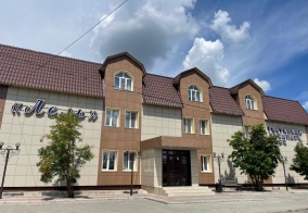 Отель Лель в Карасуке