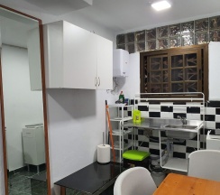 Двухместный номер Standard 2 отдельные кровати в Low Cost Room Plaza de Hierro IV