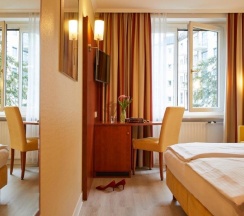 Двухместный номер Standard двуспальная кровать в Hotel Concorde München