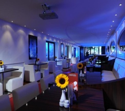 Двухместный номер Comfort с красивым видом из окна двуспальная кровать в Hotel Klassik Berlin