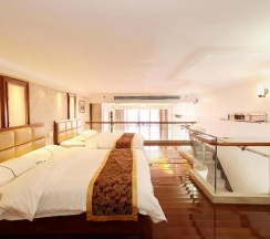 Трёхместный номер Standard Дуплекс в Louidon Mega Duplex Apartment - Beijing Rd
