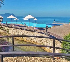 Номер Standard с видом на залив в Sunset Park Resort and Spa