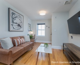 Четырёхместный номер No. 406 в West Broadway Quarters