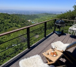 Шале с красивым видом из окна в SweeDom