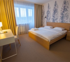 ДВУХКОМНАТНЫЙ НОМЕР КАТЕГОРИИ "ЛЮКС" Вид на ВОЛГУ в Lada-resort