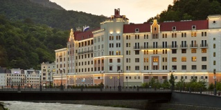 Эстосадок: Отель Radisson Hotel Rosa Khutor