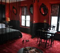 Четырёхместный полулюкс в Alba Opera Hotel