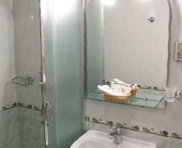 Двухместный люкс свадебный двуспальная кровать в Надеждинский
