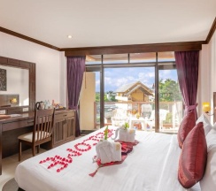 Двухместный номер Deluxe двуспальная кровать в Club Bamboo Boutique Patong Beach Resort
