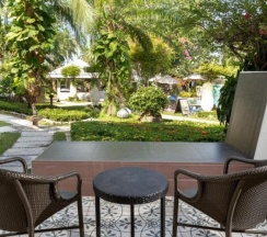 Двухместный номер Deluxe Terrace Garden Access с балконом 2 отдельные кровати в Thavorn Palm Beach Resort Phuket